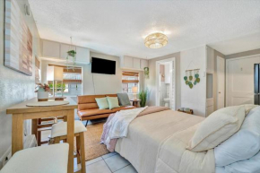 Corner Balcony Suite across from beach & htd pool